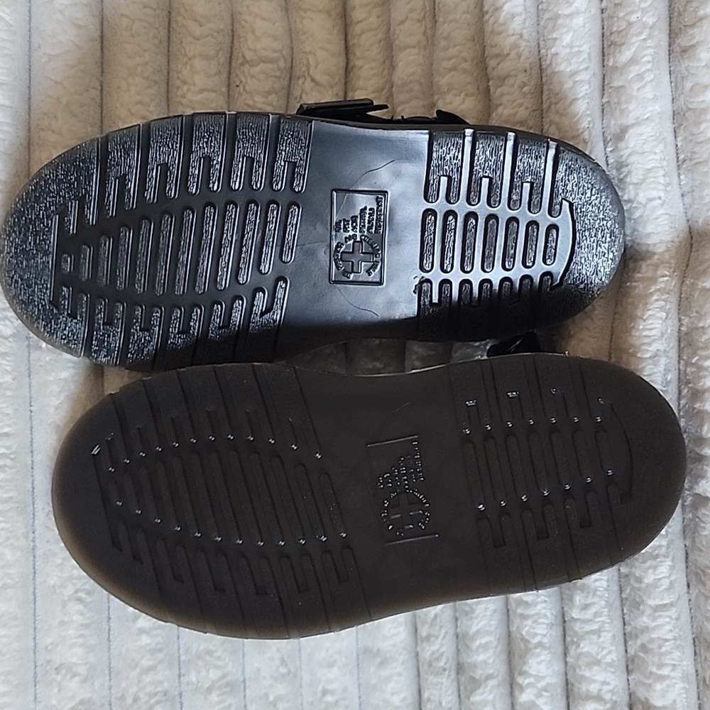 Black Dr. Martens Jorge II Mules - Picture 5 of 7
